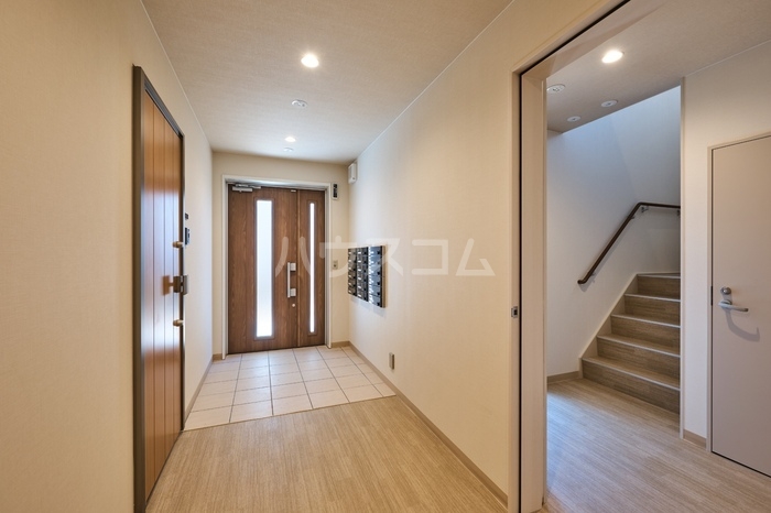 14/24 エントランス