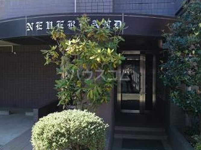 20/29 エントランス