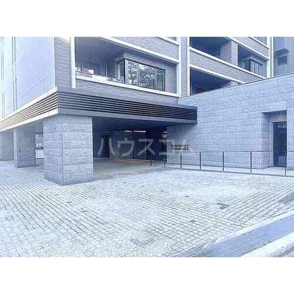 14/24 エントランス