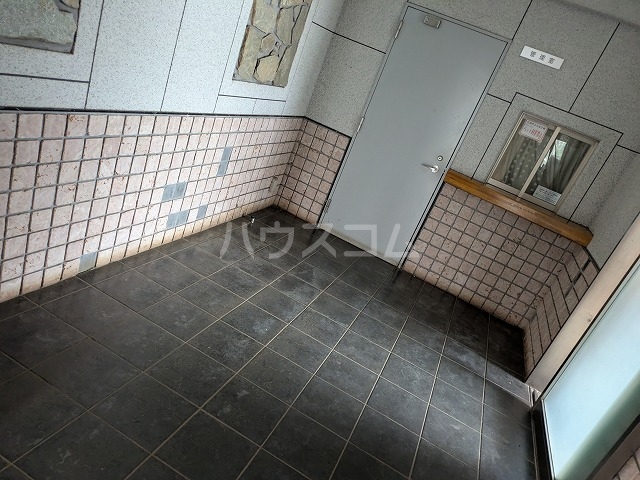 3/5 エントランス