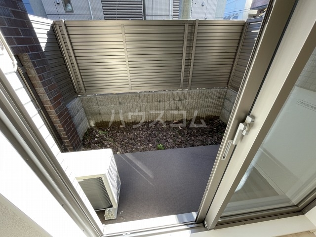 22/30 バルコニー