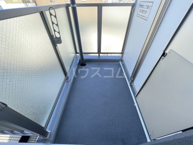 23/30 バルコニー