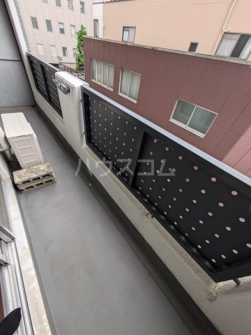 15/30 バルコニー