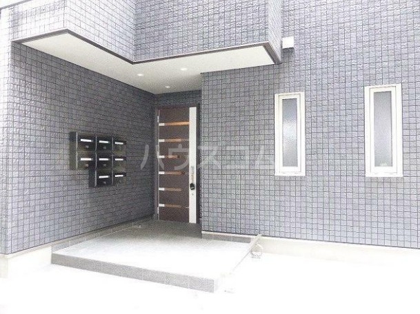 9/10 エントランス