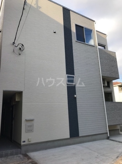 8/8 エントランス