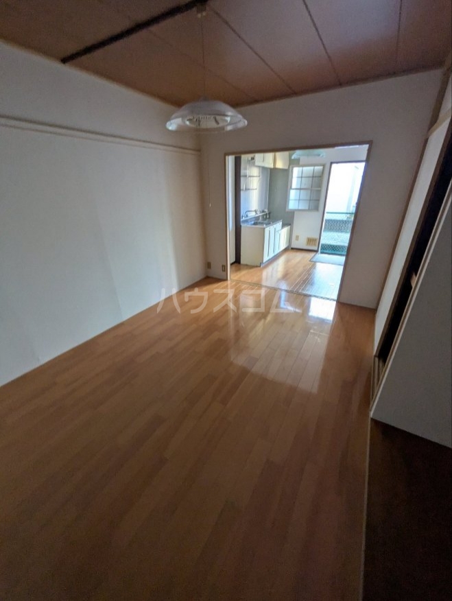 2/25 リビング/ダイニング