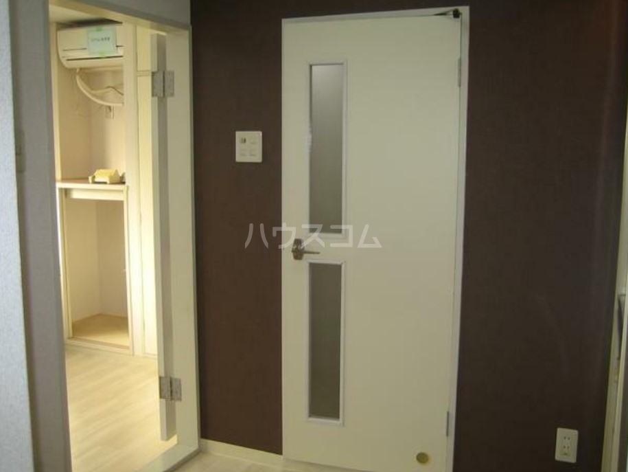 16/26 エントランス