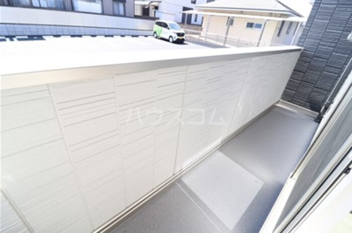 21/30 バルコニー