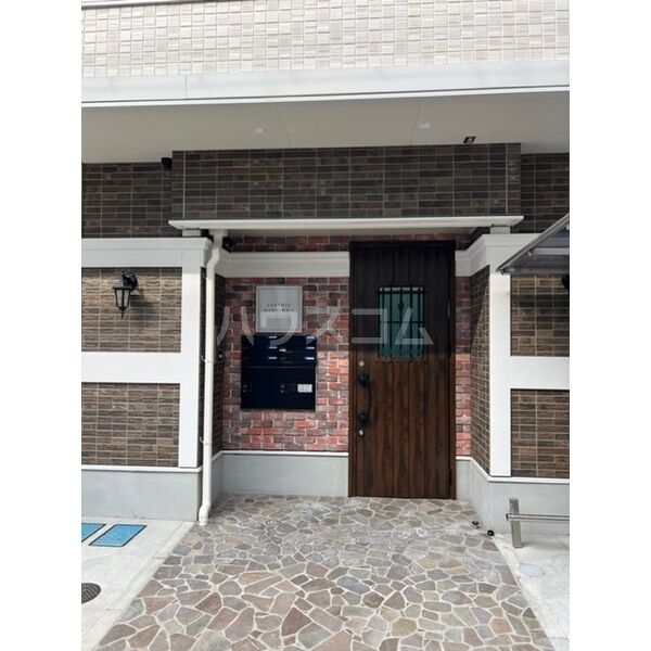 14/24 エントランス