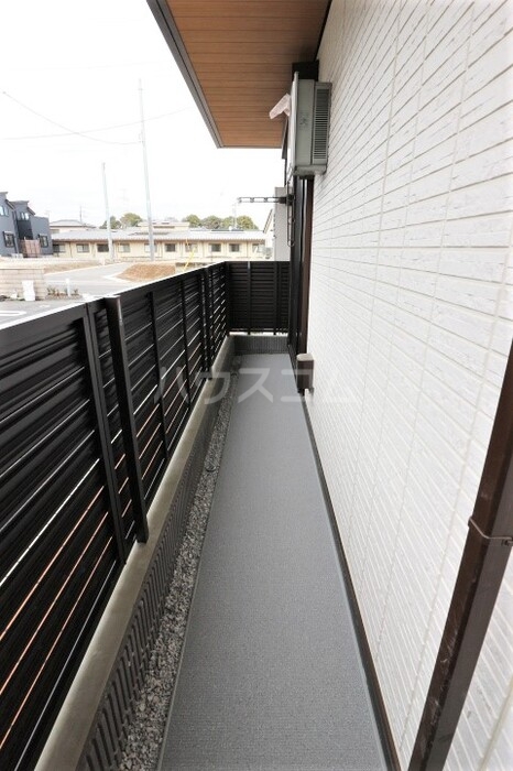 16/27 バルコニー