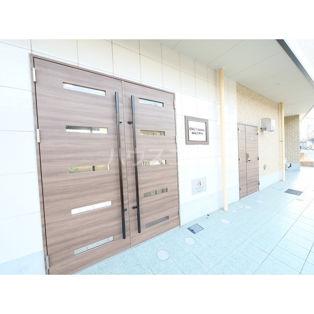 15/25 エントランス