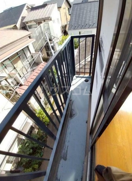 13/25 バルコニー