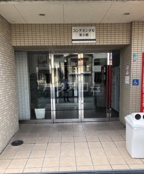 14/23 エントランス