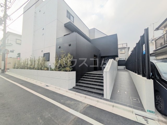 3/5 エントランス