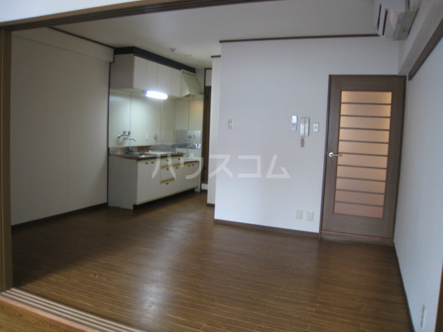 2/13 リビング/ダイニング