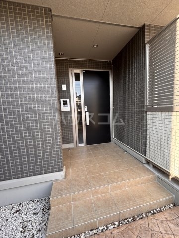 29/30 エントランス