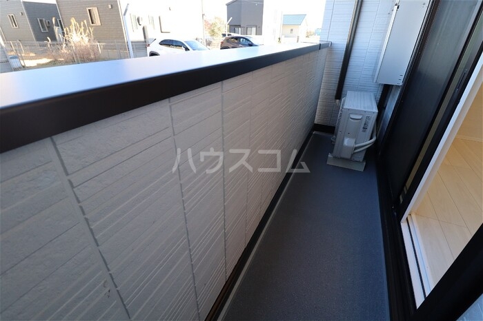 13/19 バルコニー