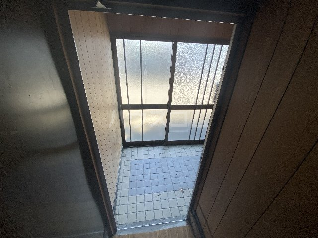 21/29 エントランス