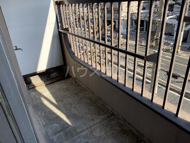 17/28 バルコニー