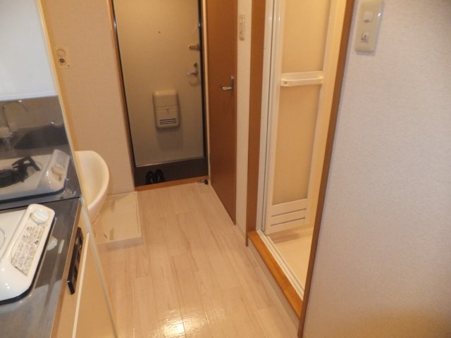 22/30 エントランス