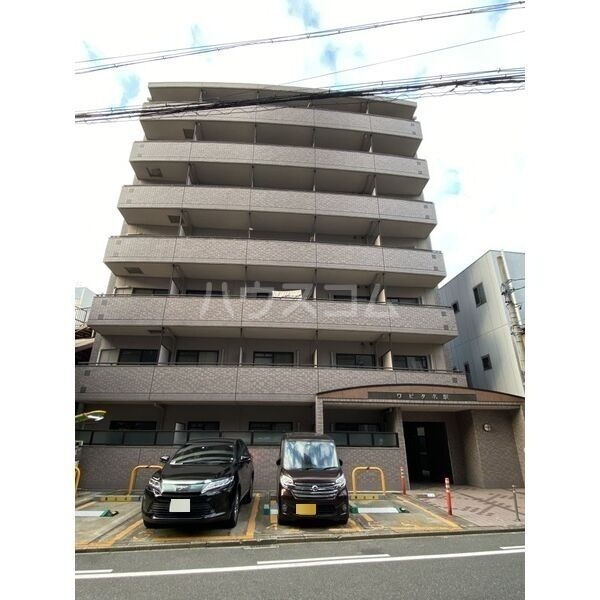 16/25 エントランス