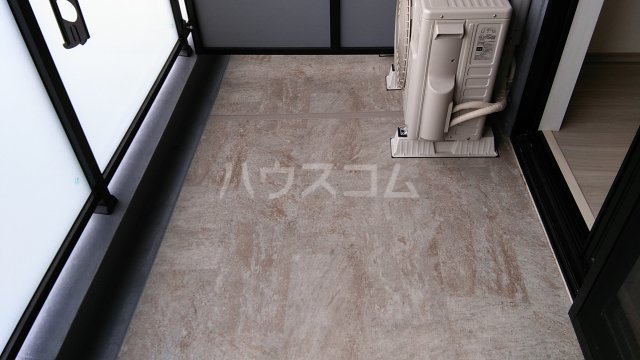 19/30 バルコニー