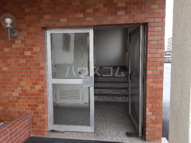 2/11 エントランス