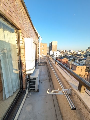 21/30 バルコニー