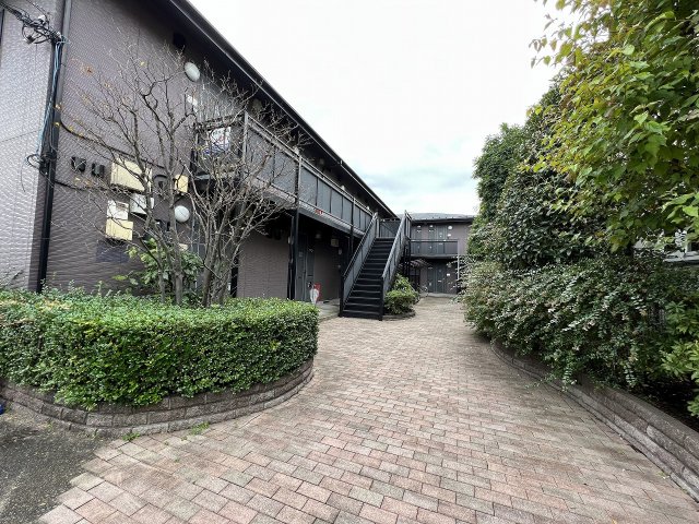 21/24 エントランス