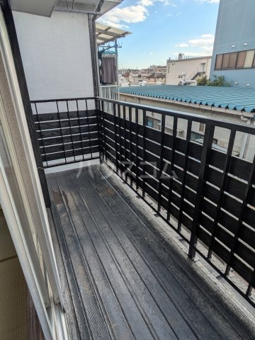 19/30 バルコニー