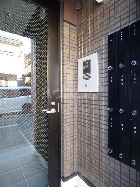 2/10 エントランス