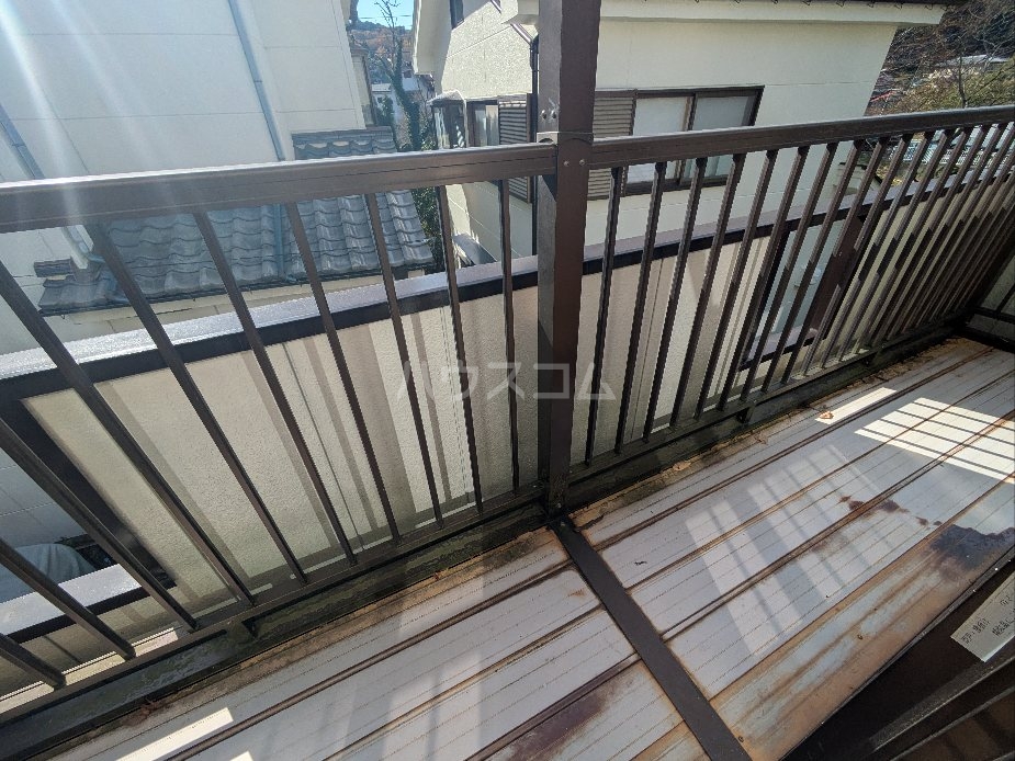 18/28 バルコニー