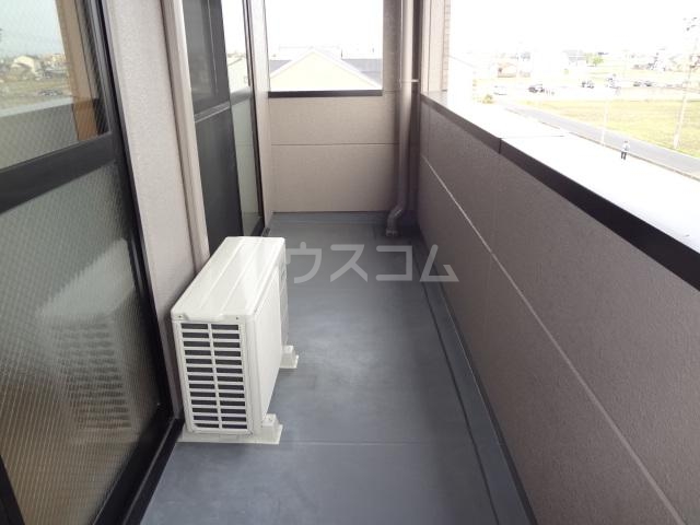 21/30 バルコニー