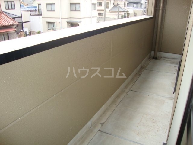 19/24 バルコニー