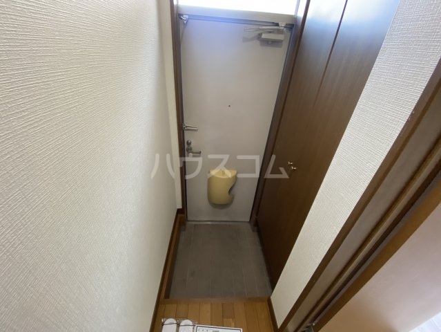 17/30 玄関