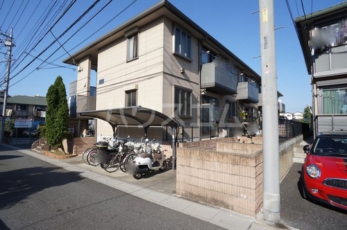 13/20 エントランス