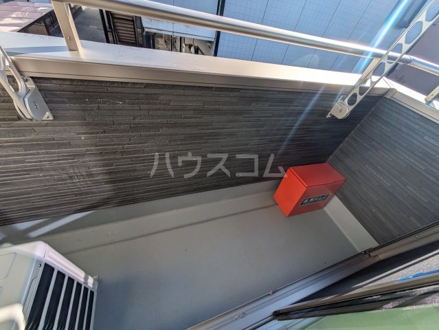 15/22 バルコニー
