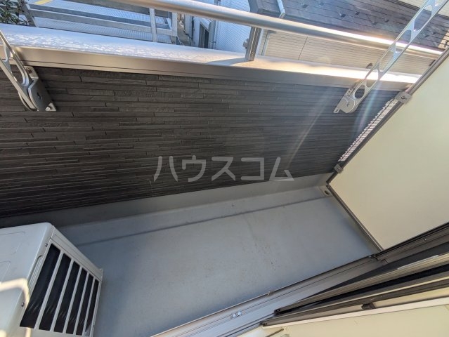 16/23 バルコニー