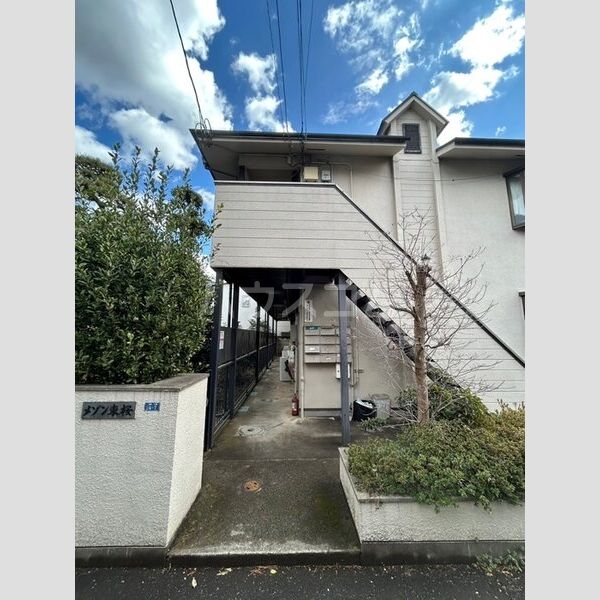 14/22 エントランス