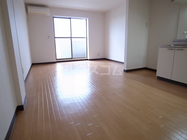 3/23 リビング/ダイニング