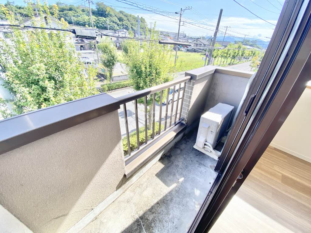 13/19 バルコニー