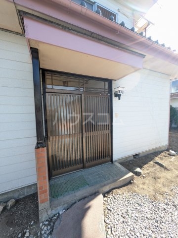 17/19 エントランス