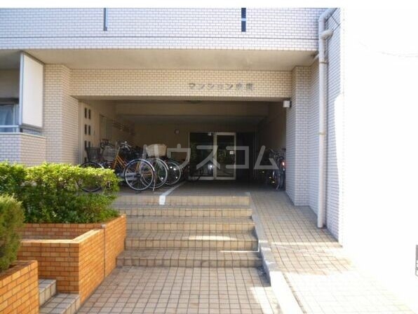 5/6 エントランス