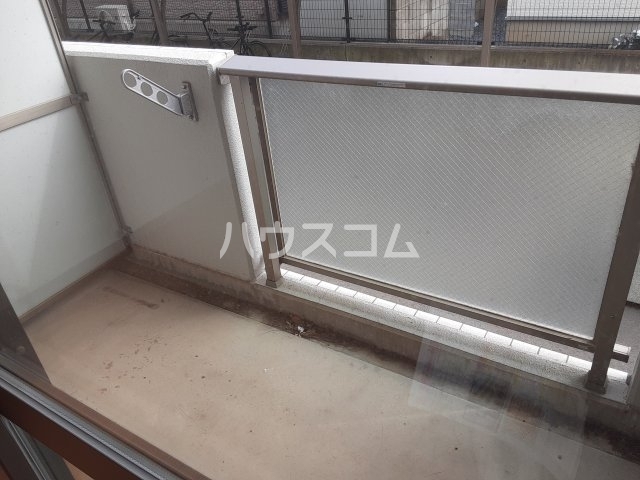 23/30 バルコニー