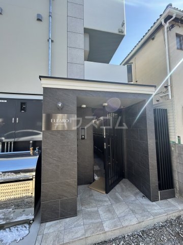 20/22 エントランス