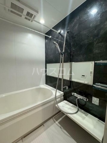 11/23 浴室