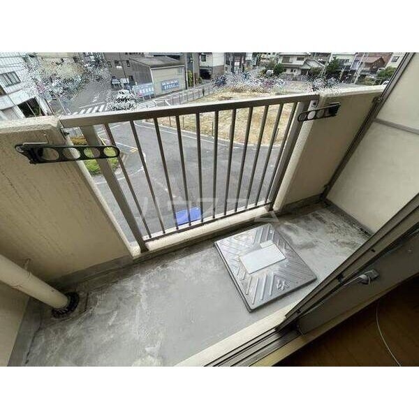 13/25 バルコニー