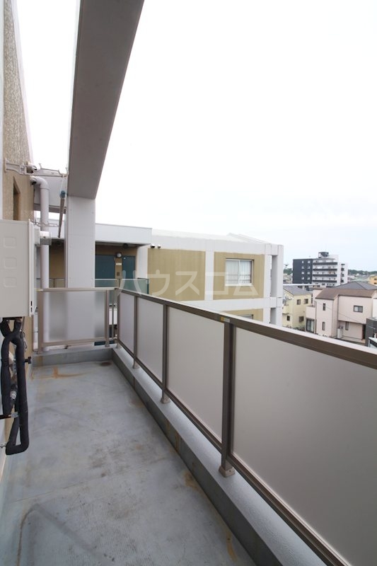 19/30 バルコニー