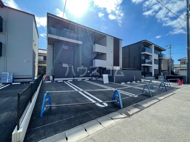 21/27 駐車場