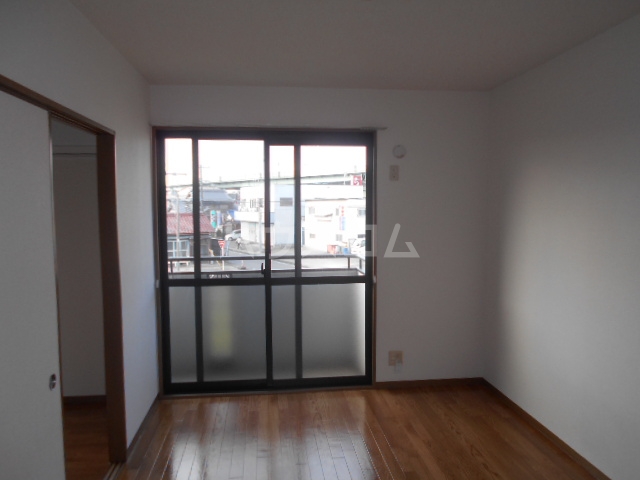 18/28 バルコニー